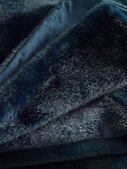 Navy Plush Faux Fur Throw - Image 4 of 6