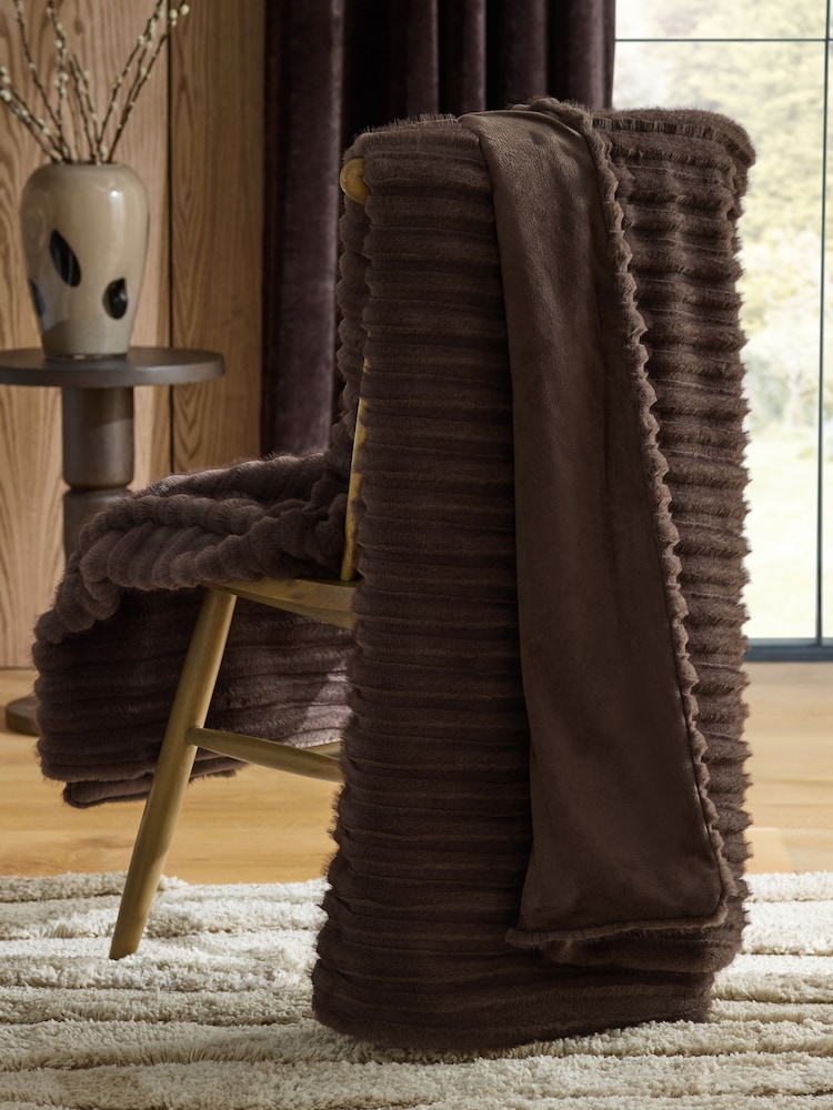 Mid Natural Cut Stripe Faux Fur Throw - Image 2 of 6 Mid Natural Cut Stripe Faux Fur Throw - Image 2 of 6