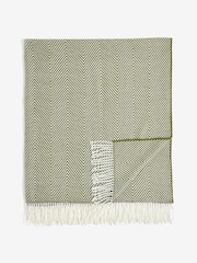 Green Herringbone Cosy Throws - Image 2 of 3