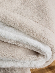 Light Natural Borg Throw Fleece - Image 3 of 6