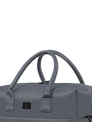 IT Luggage Grey Outpaced Holdall Bag - Image 8 of 8