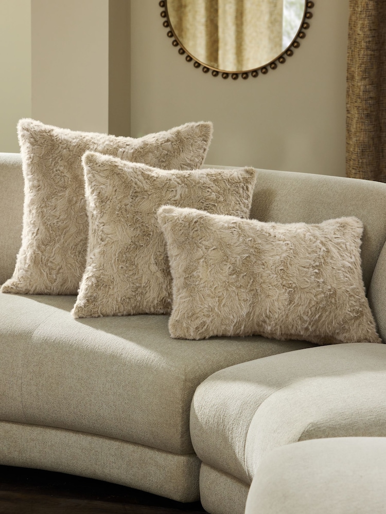 Ivory 50 x 50cm Faux Fur Cosy Swirl Cushion - Image 2 of 5