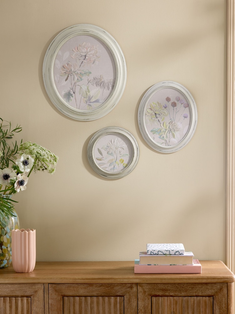 Set of 3 Pink Pretty Floral Hand Paint Detail Wall Art - Image 1 of 5 Set of 3 Pink Pretty Floral Hand Paint Detail Wall Art - Image 1 of 5
