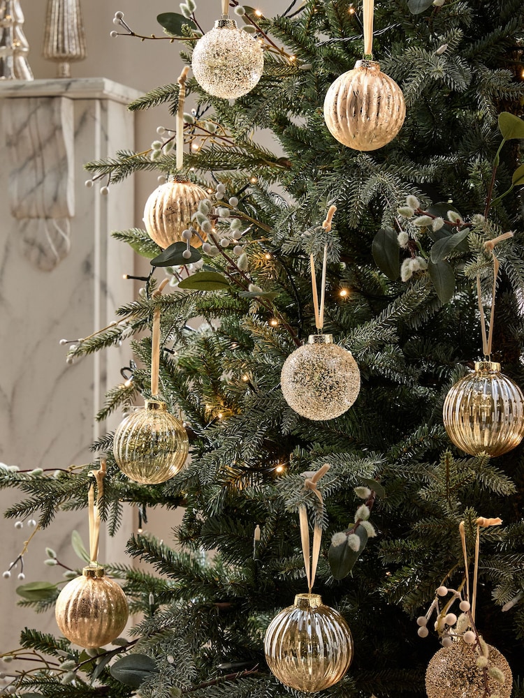 Set of 9 Champagne Glass Baubles - Image 1 of 3