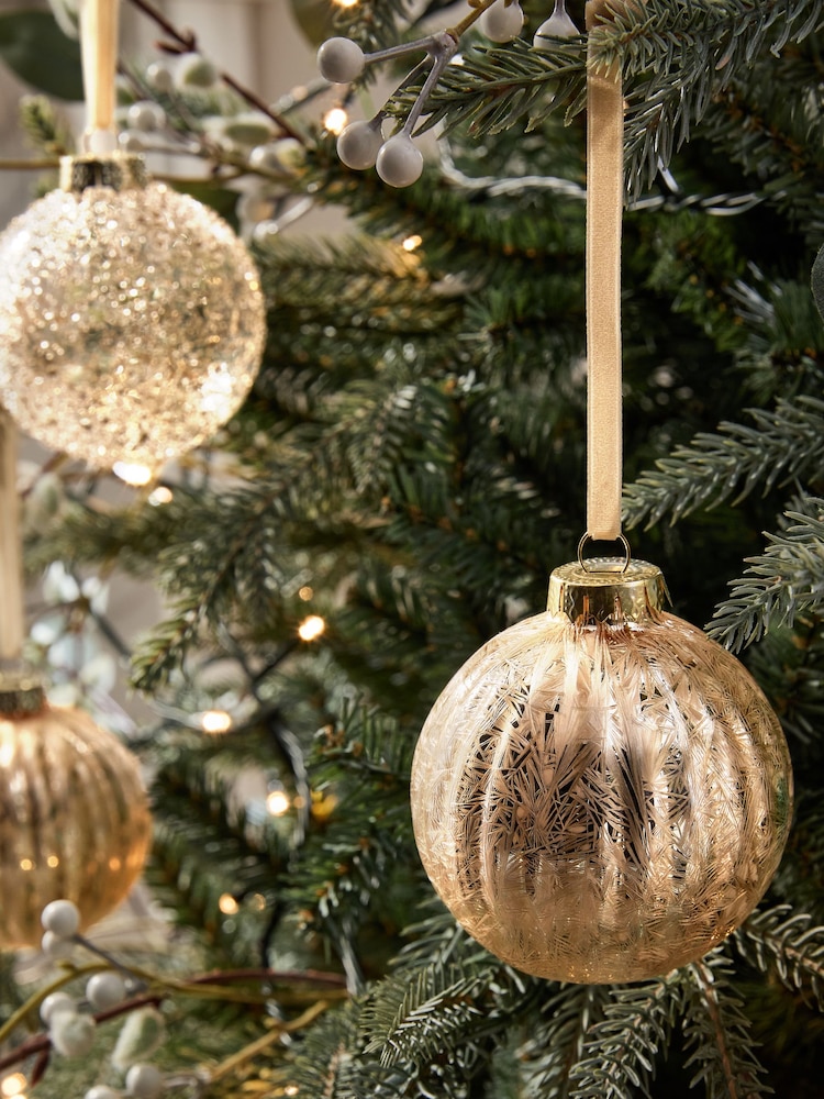 Set of 9 Champagne Glass Baubles - Image 2 of 3