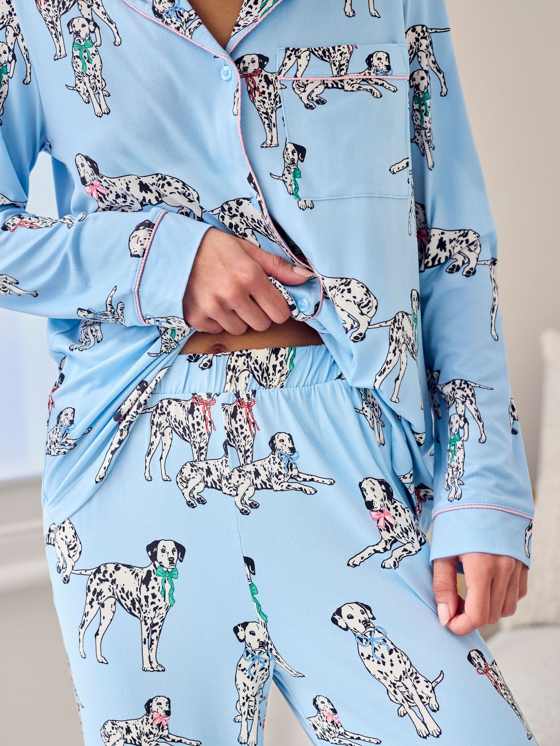 Satın al Chelsea Peers Dalmaçyalı Köpek Baskı Uzun Pijama Çoklu
