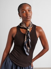 أسود - Katie Loxton Ripple Scarf - Image 1 of 5