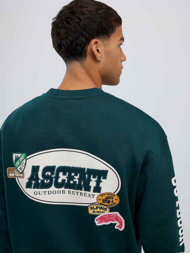 River Island Green Oversized Alpine Badging Crew Neck T-Shirt - Image 2 of 4
