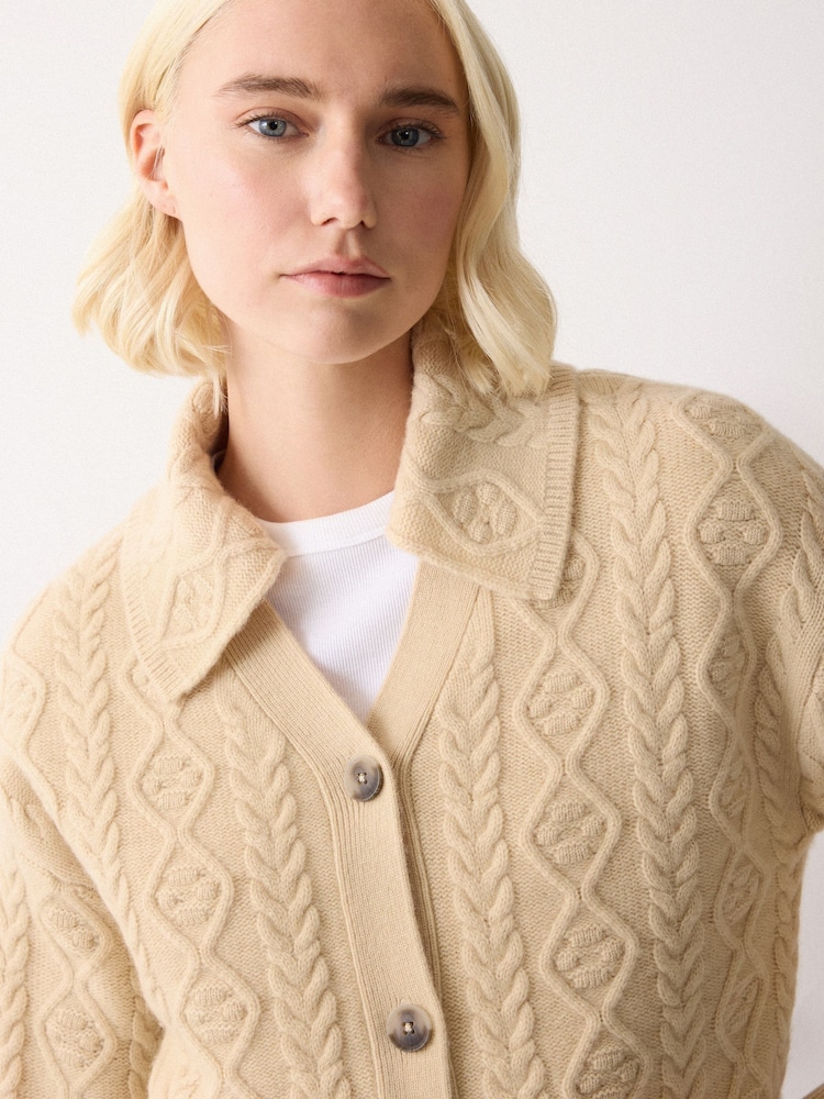 Jigsaw Cream Wool Cashmere Cable Cardigan - Image 2 of 6 Jigsaw Cream Wool Cashmere Cable Cardigan - Image 2 of 6