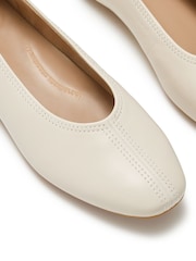 FitFlop Cream Delicato High-Cut Soft-Leather Ballet Flats - Image 4 of 5