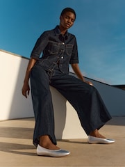 FitFlop Silver Delicato High-Cut Soft-Leather Ballet Flats - Image 6 of 6