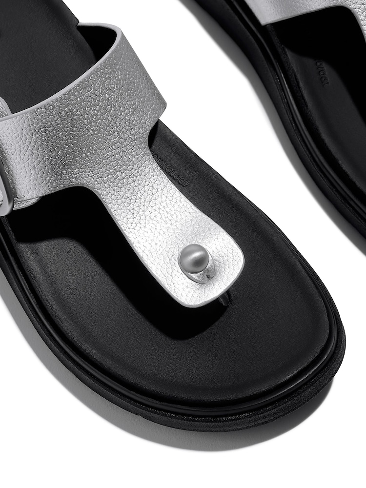 FitFlop Silver Gen FF Buckle Tumbled Leather Toe Post Sandals - Image 5 of 5