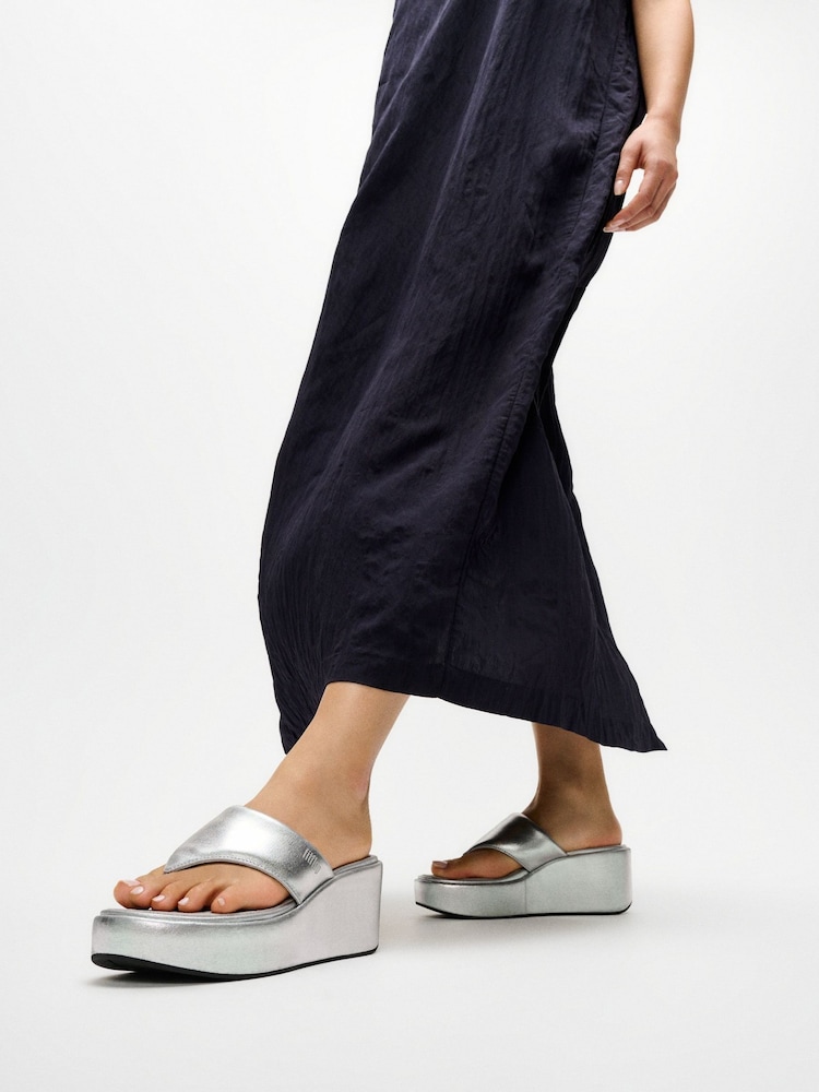 FitFlop Silver Platfforms Wedge Toe-Post Sandals - Image 1 of 5