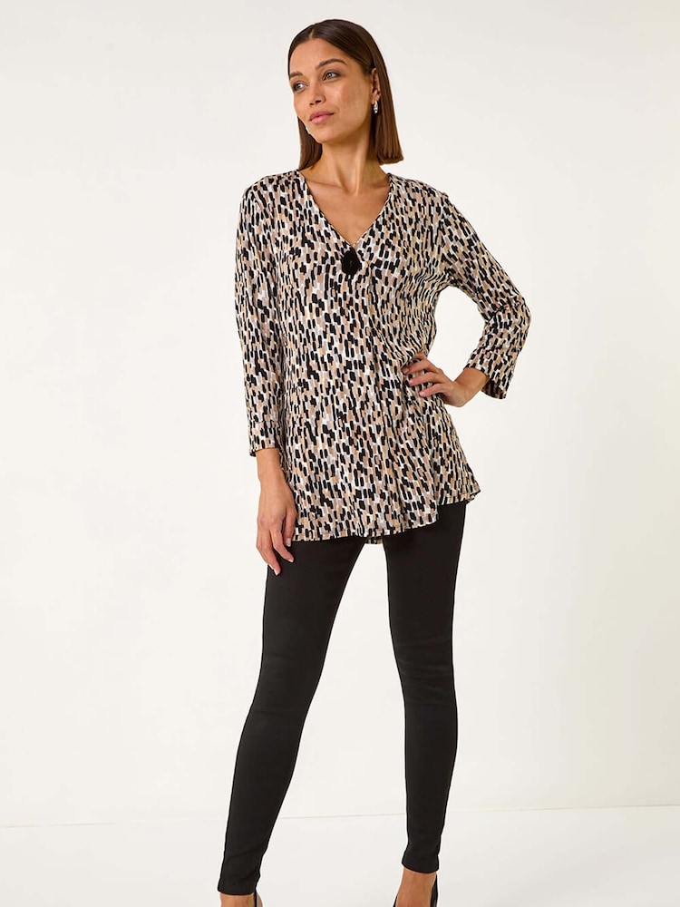 Roman Natural Pleated Front Textured Crepe Top - Image 2 of 5 Roman Natural Pleated Front Textured Crepe Top - Image 2 of 5