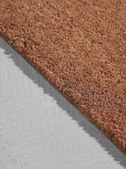 Cox & Cox Natural Embossed Rubber Star Large Doormat - Image 3 of 3