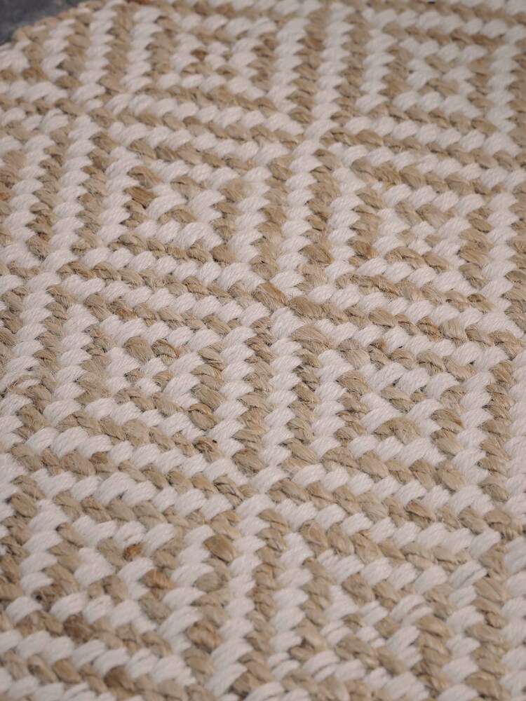 Cox & Cox Natural Braided Jute Diamond Doormat - Image 2 of 2