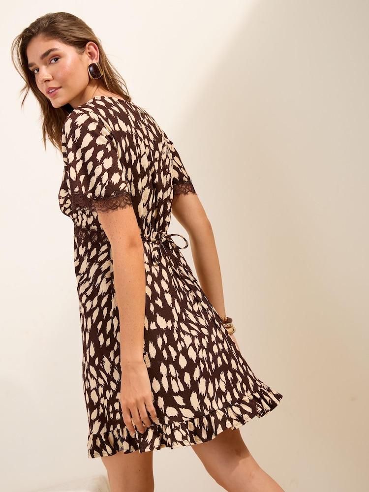 Friends Like These Brown Print Lace Detail V-Neck Short Sleeve Mini Dress - Image 4 of 4 Friends Like These Brown Print Lace Detail V-Neck Short Sleeve Mini Dress - Image 4 of 4