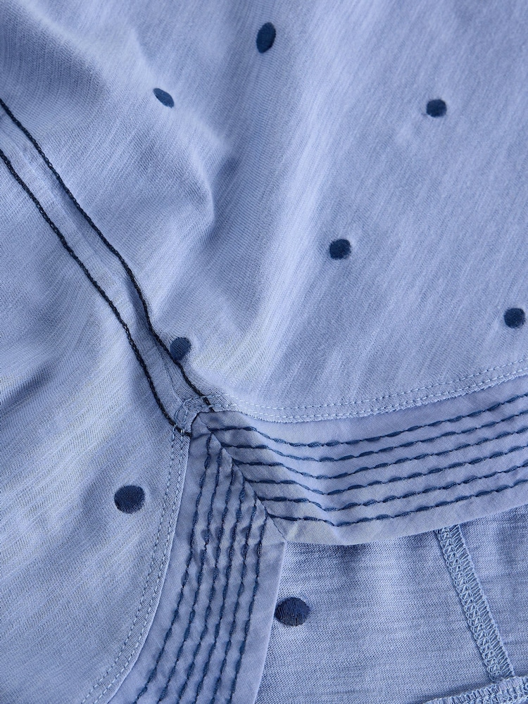 أزرق - تيشرت مطرّز بفتحة رقبة Weaver من White Stuff - Image 6 of 6