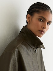 Reiss Khaki Green Kiara Oversize Grained-Leather Bomber Jacket - Image 4 of 8