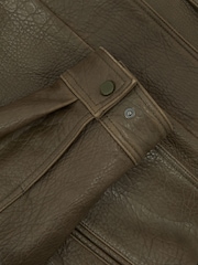 Reiss Khaki Green Kiara Oversize Grained-Leather Bomber Jacket - Image 7 of 8