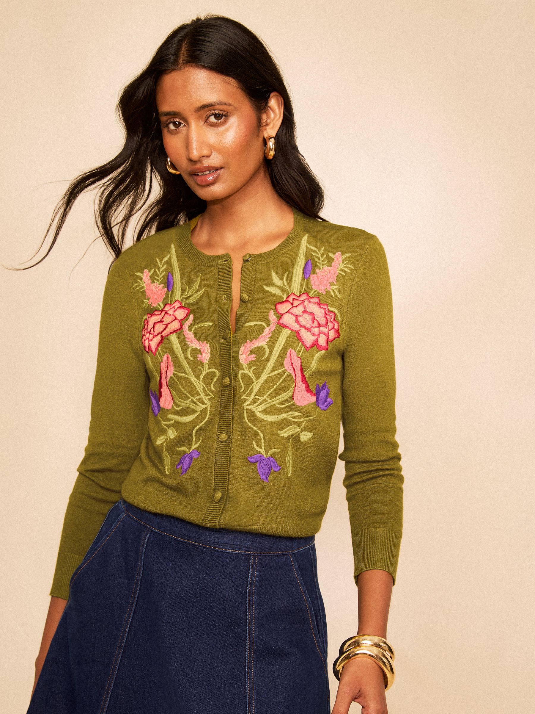 Buy Love & Roses X RHS Green Petite Crew Neck 3/4 Sleeve Floral
