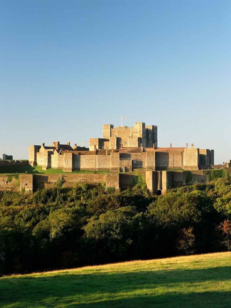 RED LETTER DAYS English Heritage Annual Pass Joint Senior - Image 4 of 4