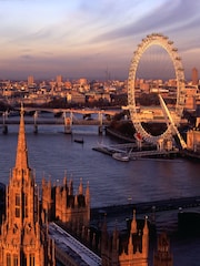 RED LETTER DAYS London Eye Tickets For Two Gift Experience - Image 1 of 4