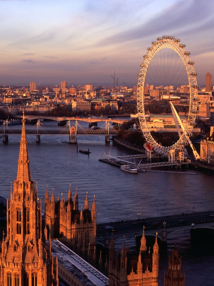 RED LETTER DAYS London Eye Tickets For Two Gift Experience - Image 1 of 4