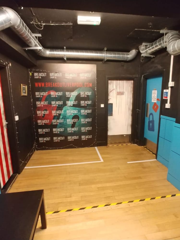 RED LETTER DAYS Escape Room Gift Experience - Image 2 of 4