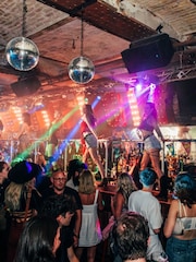 Red Letter Days Bottomless Brunch at Coyote Ugly Saloon for Two Gift Experience - Image 2 of 4