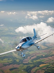 RED LETTER DAYS Double Landing Flying Lesson Gift Experience - Image 1 of 3