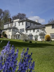 RED LETTER DAYS Overnight Inviting Break for Two Gift Experience - Image 1 of 4