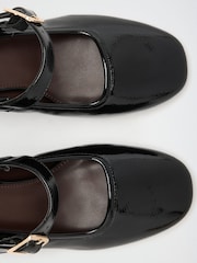 Schwarzes Lackleder - Friends Like These Round Toe Mid Block Heel Mary Jane Court Shoes - Bild 4 von 5
