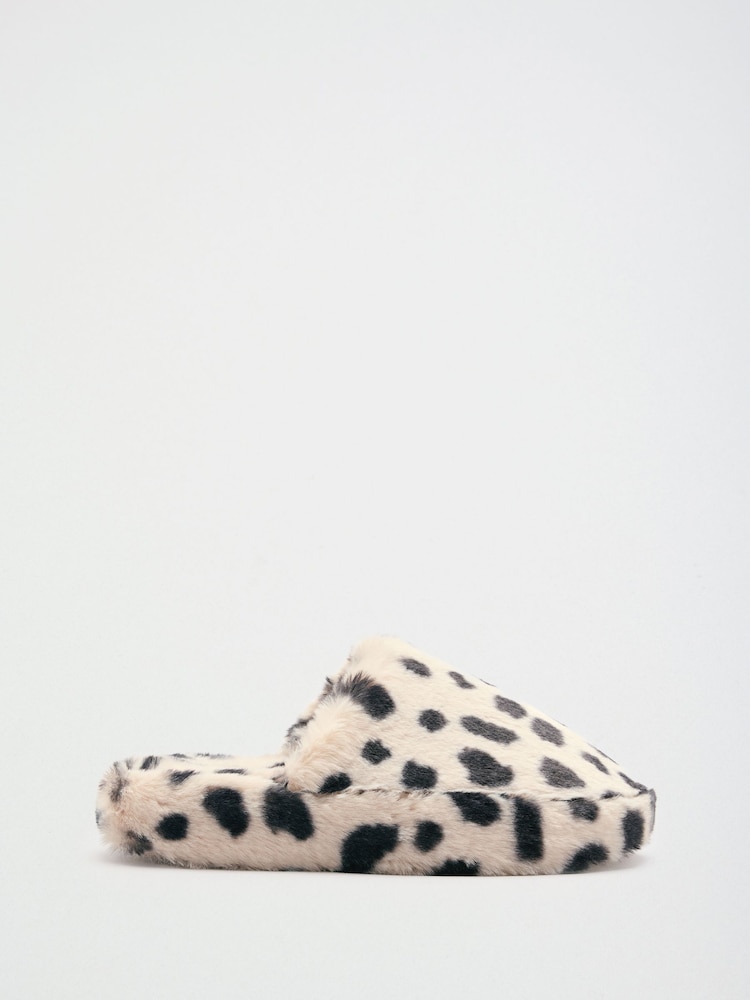 Крем - Friends Like These Spot Print Faux Fur Mule Slippers - 5суретінің 2 суреті Крем - Friends Like These Spot Print Faux Fur Mule Slippers - 5суретінің 2 суреті