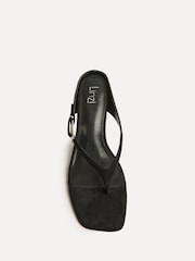 أسود - صندل بإصبع وكعب Elanie من Linzi - Image 4 of 5