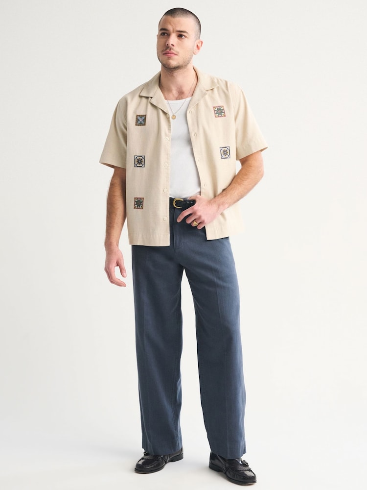 Krem boja - Abercrombie & Fitch Short Sleeve Resort Shirt - Slika 2 od 8