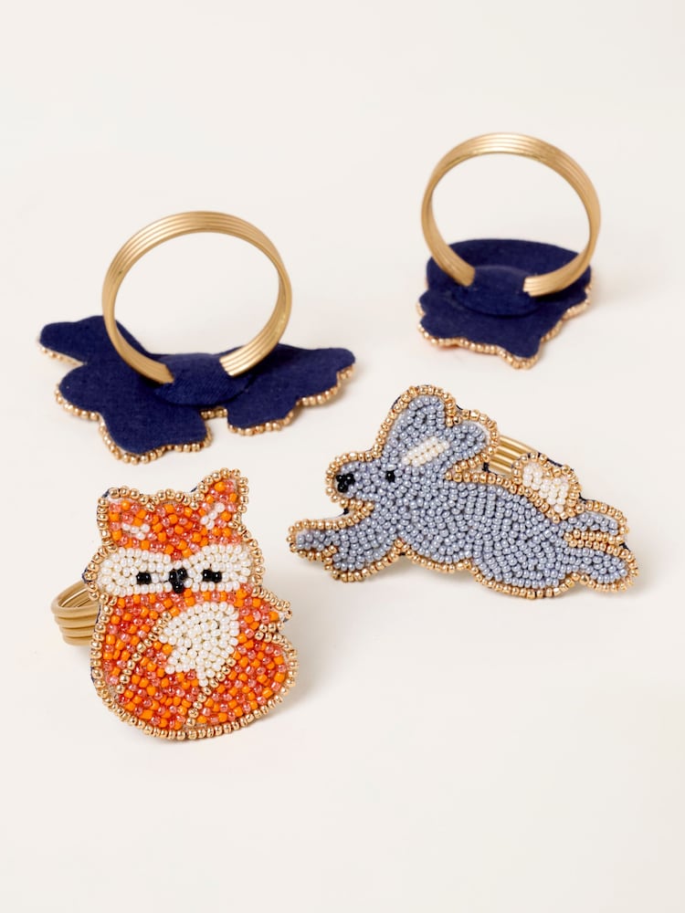 FatFace 4 Pack Beaded Fox Hare Napkin Rings - Bild 2 von 3 FatFace 4 Pack Beaded Fox Hare Napkin Rings - Bild 2 von 3