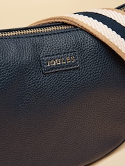 Mornarice - Joules Jade Half Moon Adjustable Cross Body Bag - Slika 7 od 7