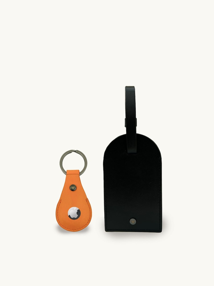Apatchy Black Leather Luggage Tag and Air Tag Gift Set - Image 1 of 4