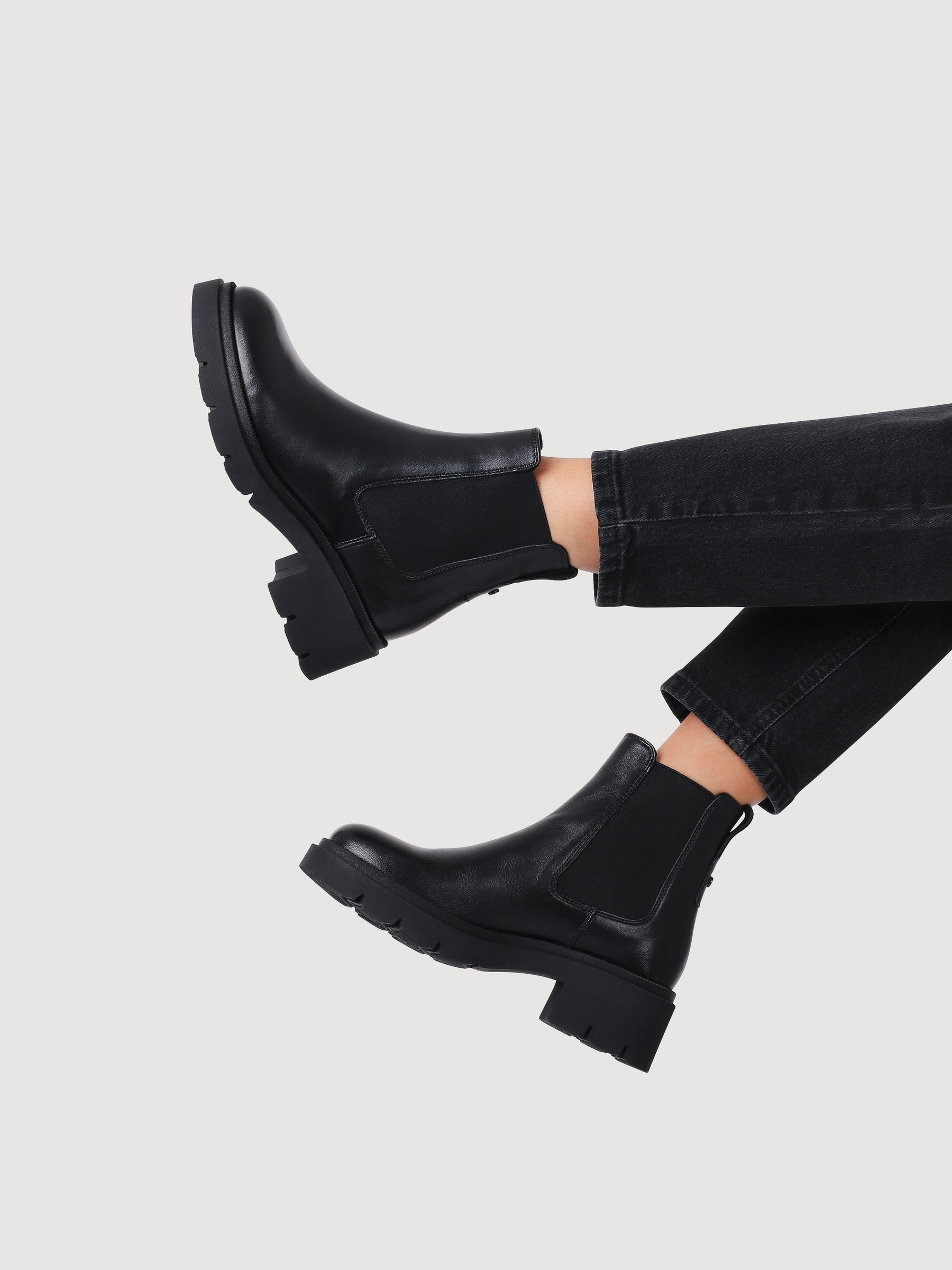 Jones Bootmaker Women's Black Kaiya Chunky Chelsea Boots - Kaiya / 328 084 Size 7 Leather - Image 4