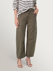 Citizens of Humanity Green Marcelle Low Slung Cargo Trousers In Sateen - Image 7 of 9