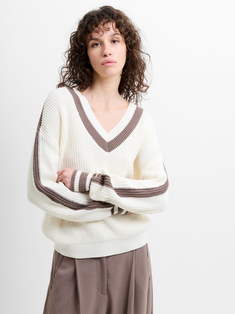 French Connection Cream Varli Varisty V-Neck Jumper - Image 1 of 6