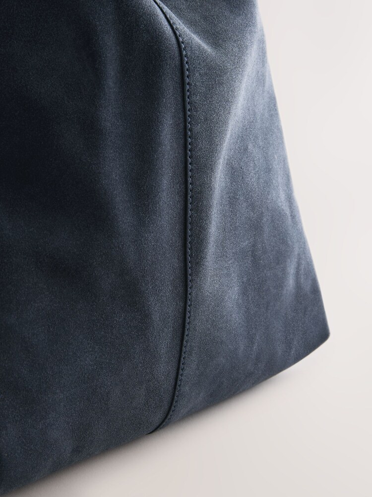 Navy Leather Slouchy Shoulder Bag - Image 5 of 5