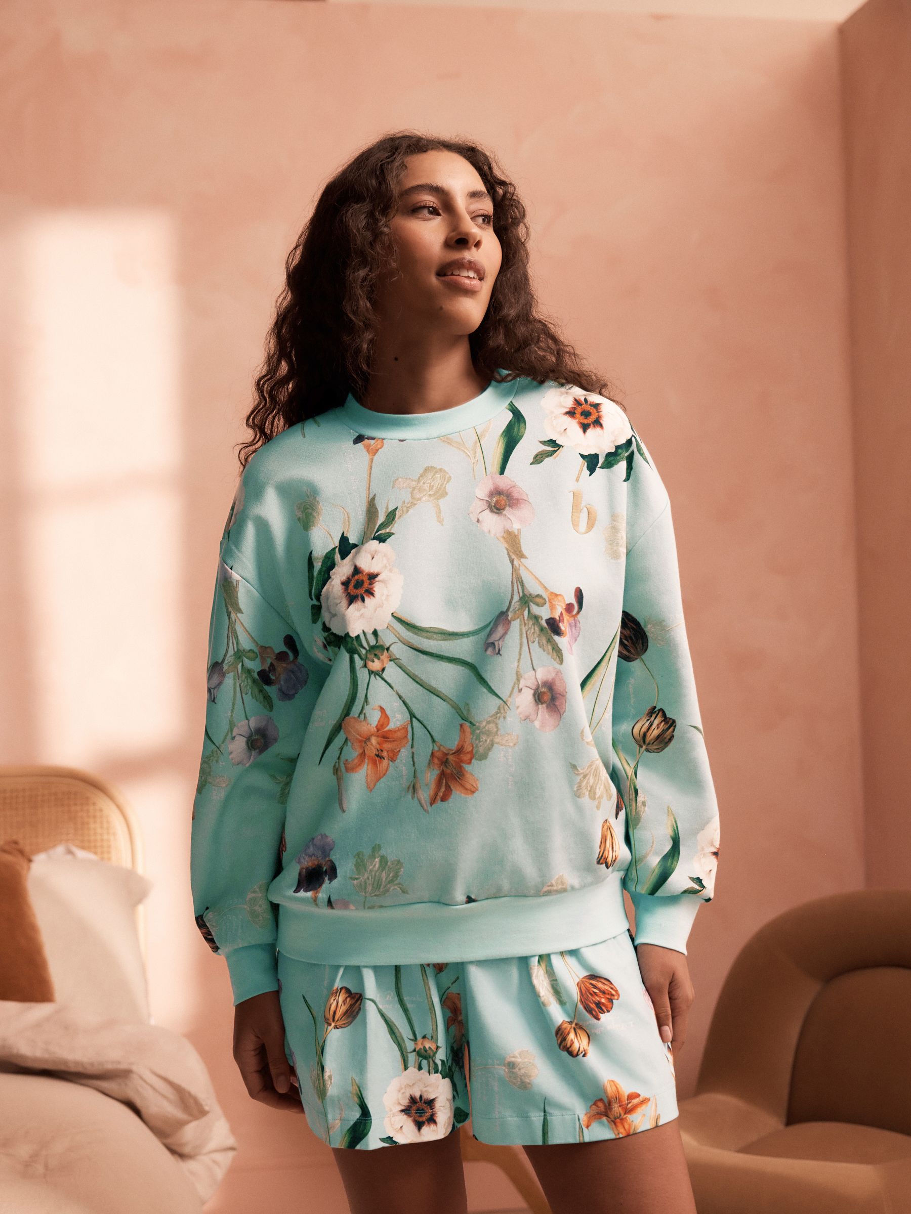 月　B+COM ONE Buy B by Ted Baker Cotton Blend Lounge Sweatshirt from Next USA