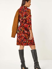 Vestido con estampado de hojas y cuello desbocado con detalle de lengüeta de Roman - Imagen 4 de 5