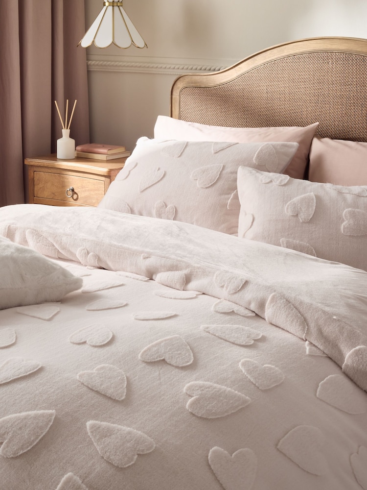 Pink Heart Carved Faux Fur Duvet Cover and Pillowcase Set - Image 1 of 4 Pink Heart Carved Faux Fur Duvet Cover and Pillowcase Set - Image 1 of 4