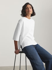 לבן - Boxy Short Sleeve Crew Neck T-Shirt - תמונה 3 מתוך 8