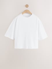 לבן - Boxy Short Sleeve Crew Neck T-Shirt - תמונה 6 מתוך 8