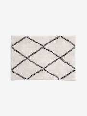 Black/White Cosy Washable Berber Doormat - Image 3 of 3