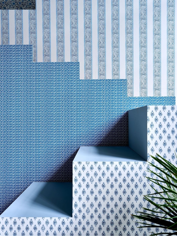 Clarke and Clarke Ink Nandana Indira 10M Wallpaper Wallcoverings - Image 2 of 2 Clarke and Clarke Ink Nandana Indira 10M Wallpaper Wallcoverings - Image 2 of 2